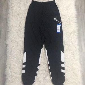 **BRAND NEW** ADIDAS JOGGERS